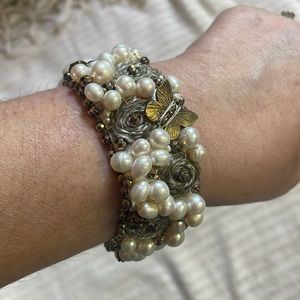 Pearls leather and silk adjustable bracelet new made in Mexico